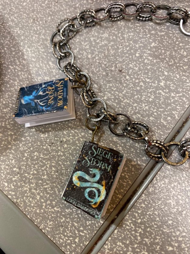 Cindy Crushes Programming: Shadow and Bone Mini Book Charms: Take and Make,  by Teen Librarian Cindy Shutts
